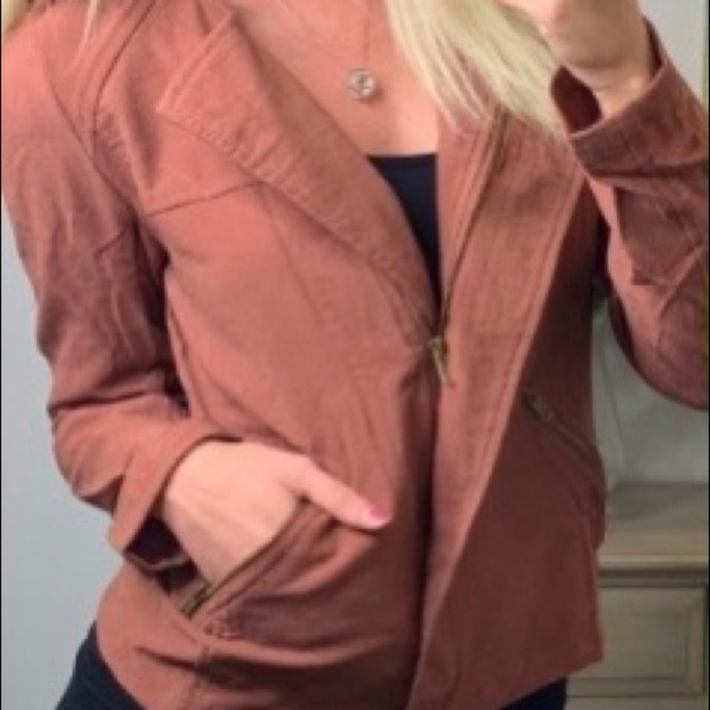 quilted collarless moto jacket with pockets